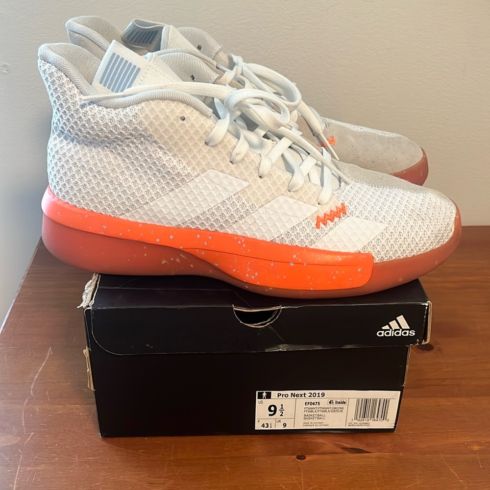 Addidas Pro Next 2019 sneakers